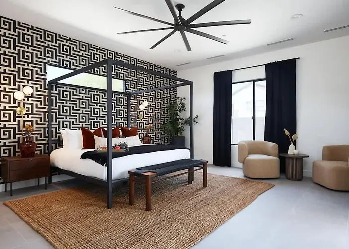Lenny Luxe-brand New Designer Home-private Pool *