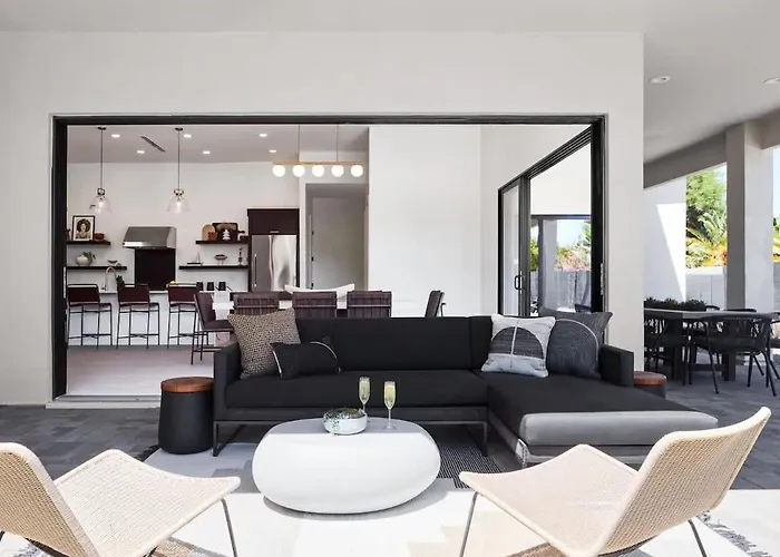 Lenny Luxe-brand New Designer Home-private Pool Scottsdale